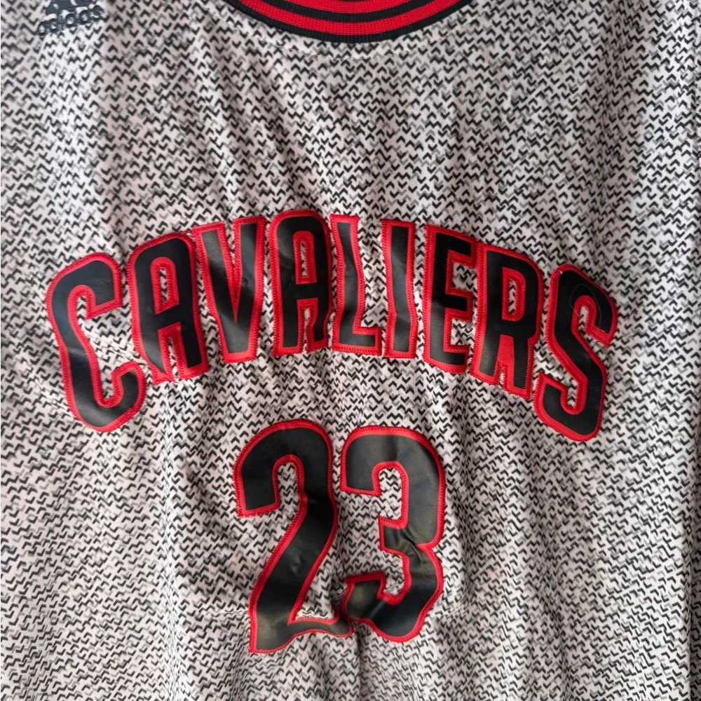 adidas‎ Gray/Black Patterned NBA Jersey